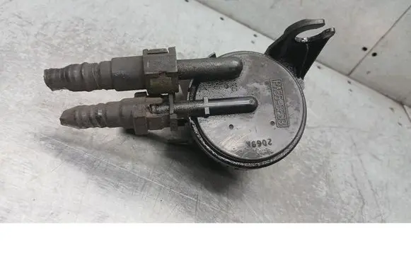 Ford Focus Vacuum valve 98AB90915AB