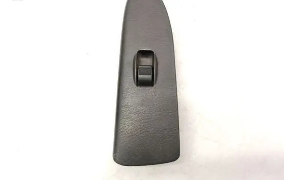 Mazda 626 Electric window control switch GE4V684L1