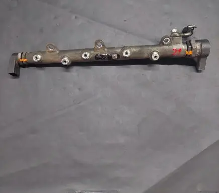 BMW 3 E90 E91 Fuel main line pipe 7787164 012478 0445214030
