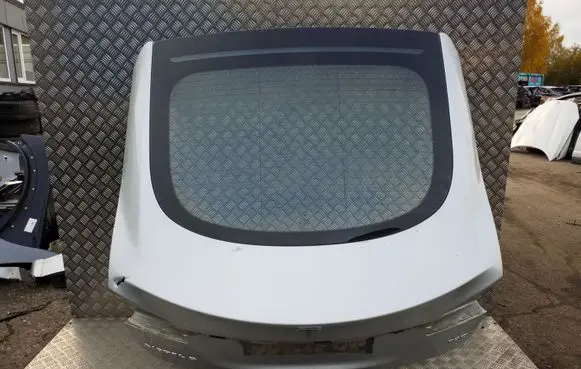 Tesla Model S Tailgate/trunk/boot lid