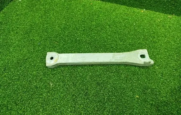 Renault Trafic III (X82) Gearbox mounting bracket 244824540R 93450724
