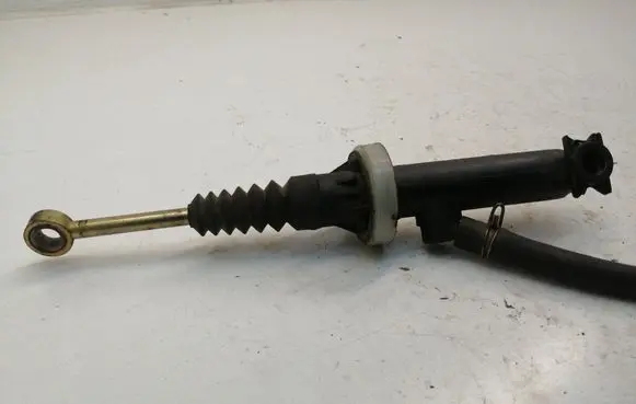 Ford Transit Clutch slave cylinder 30425002 BSG30425002