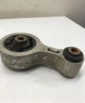 Mazda 6 Engine mount bracket 8L10VD7606