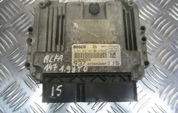 Alfa Romeo 147 Engine control unit/module 51806559