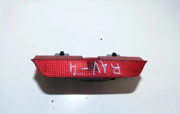 Toyota RAV 4 (XA20) Third/center stoplight
