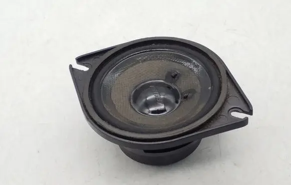 Audi A8 S8 D3 4E Panel speaker 4E0035411Q 280370002