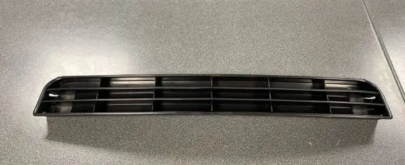Audi A6 S6 C4 4A Front bumper lower grill 4A0807683A