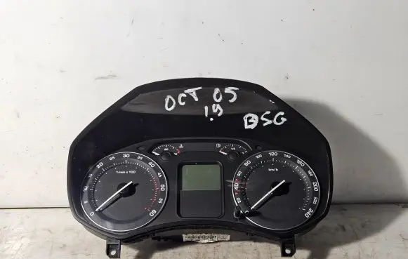 Skoda Octavia Mk2 (1Z) Speedometer (instrument cluster) 1Z0920820D