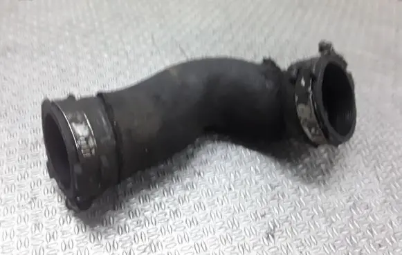 Audi A4 S4 B6 8E 8H Intercooler hose/pipe