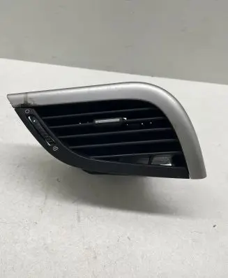 Peugeot 207 Dash center air vent grill 9650088577 A1010046 9330