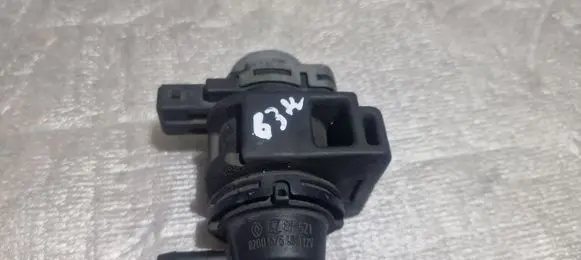 Renault Modus Turbo solenoid valve 8200575400