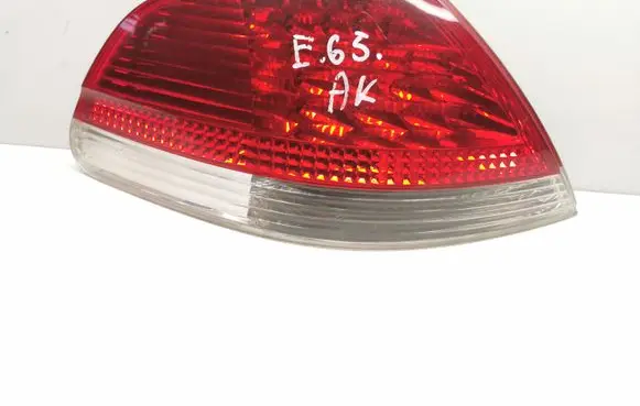 BMW 7 E65 E66 Rear/tail lights 6914285