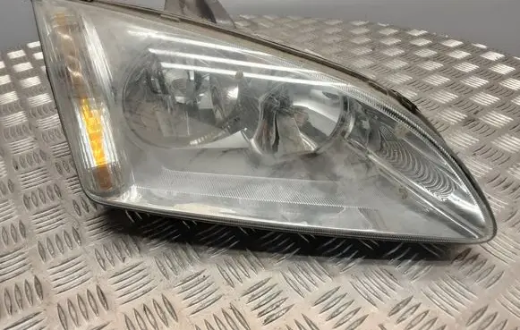 Ford Focus Headlight/headlamp 4M5113W029BC