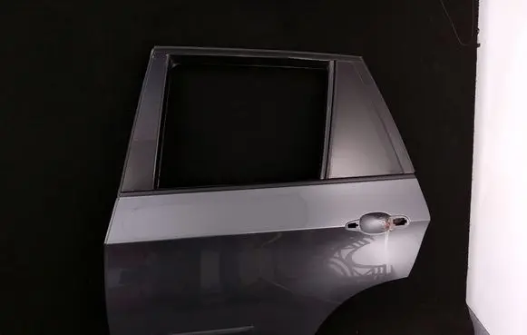 Rear door
