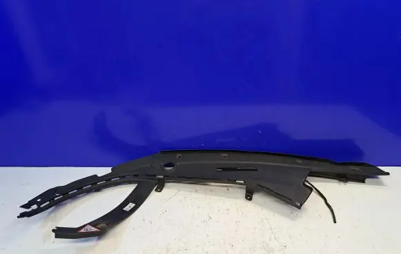 Radiator trim