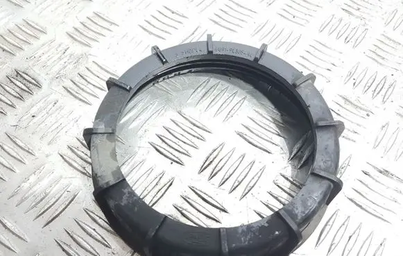Ford Mondeo MK IV In tank fuel pump screw locking ring/nut 9G919C385AC