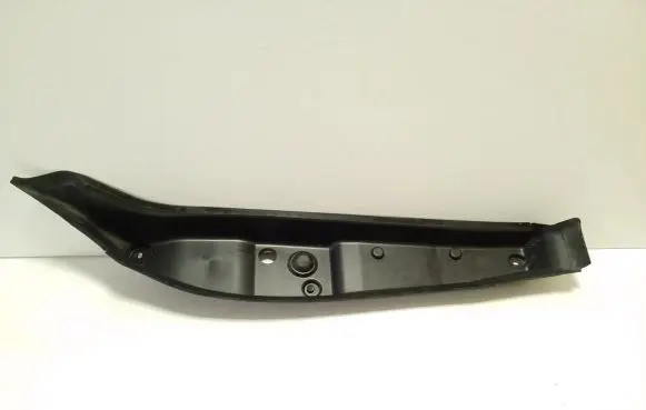 Mercedes-Benz GLC C254 Fender end trim A2548890000