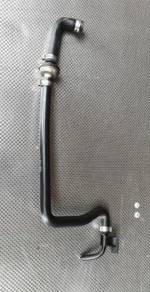 Volkswagen PASSAT B5.5 Other engine bay part 058133783P