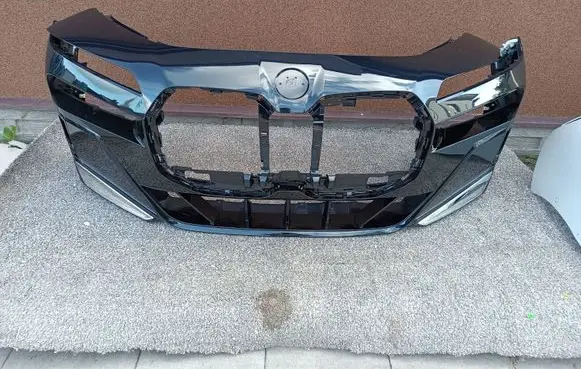 BMW 7 G70 Front bumper