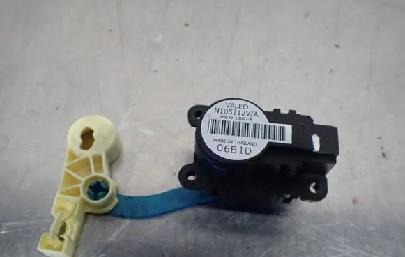 Renault Scenic III - Grand scenic III A/C air flow flap actuator/motor 
