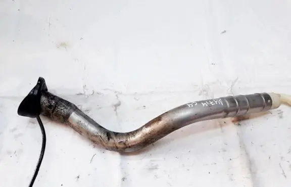 Audi 100 S4 C4 Fuel tank filler neck pipe 
