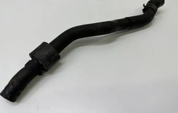 Volkswagen Golf VII Engine coolant pipe/hose 5Q0122101BM