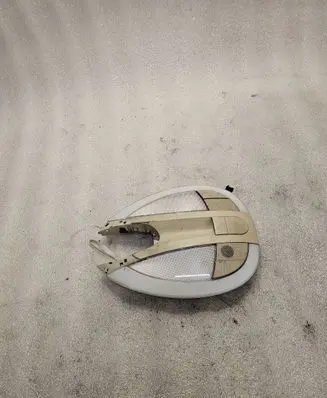 Mercedes-Benz E W211 Front seat light A2118205301 2JM00825646 0007120923