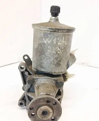 Mercedes-Benz E W124 Power steering pump