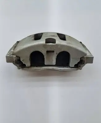 Chrysler Pacifica Front brake caliper 17986801