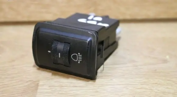 Audi A4 S4 B5 8D Headlight level height control switch 8D0941301C
