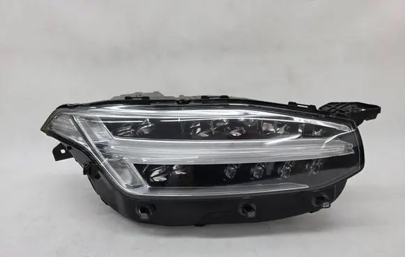 Volvo XC90 Headlight/headlamp 32228689