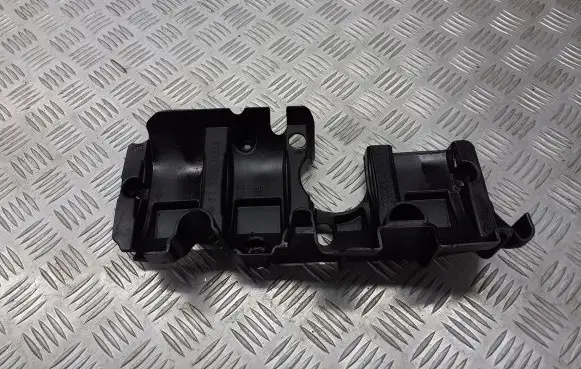 Renault Megane I Oil breather separator 8200238932