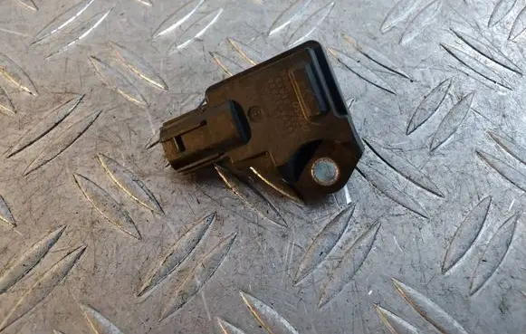 Lexus IS III XE30 Airbag deployment crash/impact sensor 8917A30030