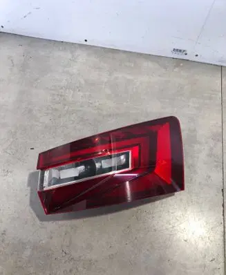 Skoda Superb B8 (3V) Rear/tail lights 3V9945208
