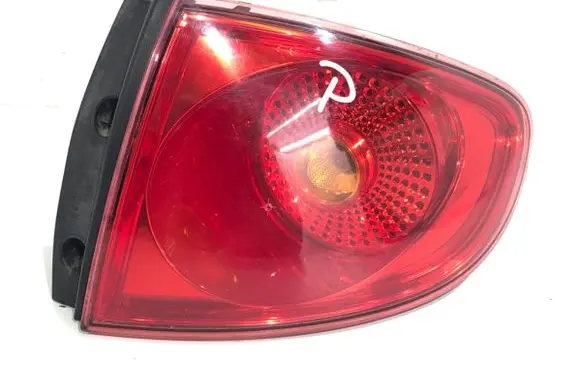 Rear/tail lights