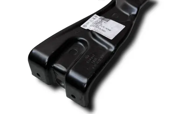 Volkswagen PASSAT B5 Fender mounting bracket Q202 3C0821141