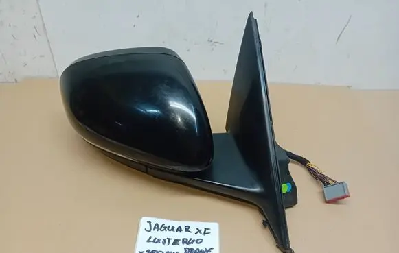 Front door electric wing mirror