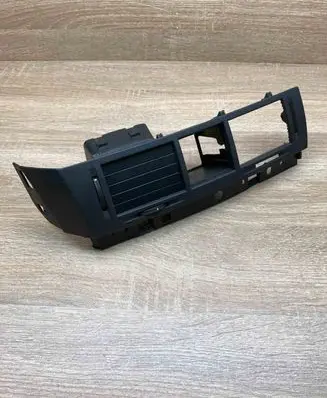 Opel Meriva A Dash center air vent grill 464652911 13107741