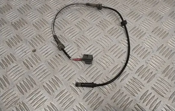 Renault Kadjar ABS brake wheel speed sensor 479104EA0A