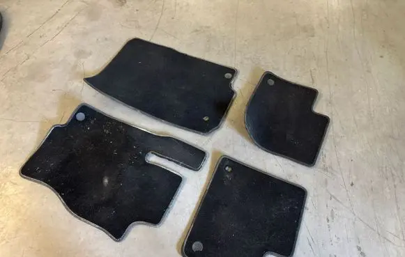 Mercedes-Benz ML W166 Car floor mat set 