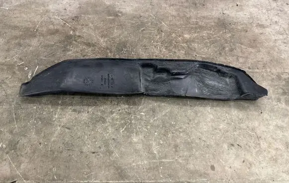Ford Focus Fender foam support/seal JX7BA16E560AB