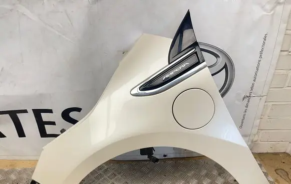 Opel Ampera Fender