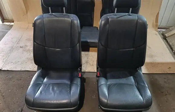 Toyota Avalon XX30 Seat set 