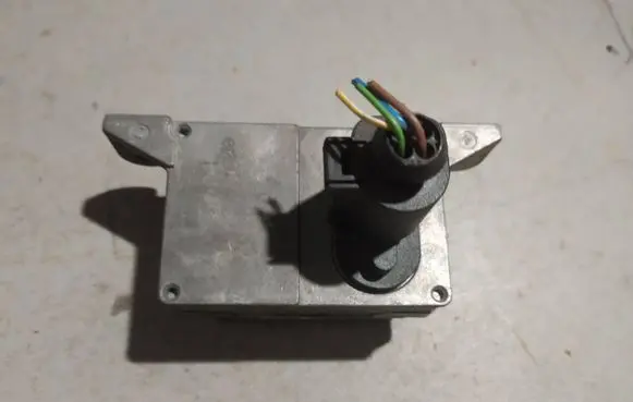 Skoda Octavia Mk2 (1Z) ESP acceleration yaw rate sensor 1K0907655B 10098503204 U9D5A170L8
