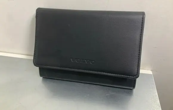 Volvo V60 Owners service history hand book 