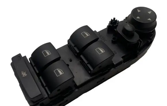 BMW 5 E60 E61 Electric window control switch 9122110
