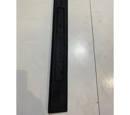 Ford Mustang VI Front sill trim cover FR3B6313222