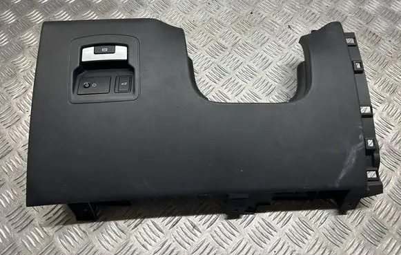 Land Rover Range Rover Velar Dashboard lower bottom trim panel 