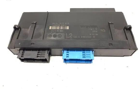 Audi A5 8T 8F Central body control module 6983305
