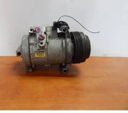Land Rover Range Rover L322 Air conditioning (A/C) compressor (pump) 447220-3324